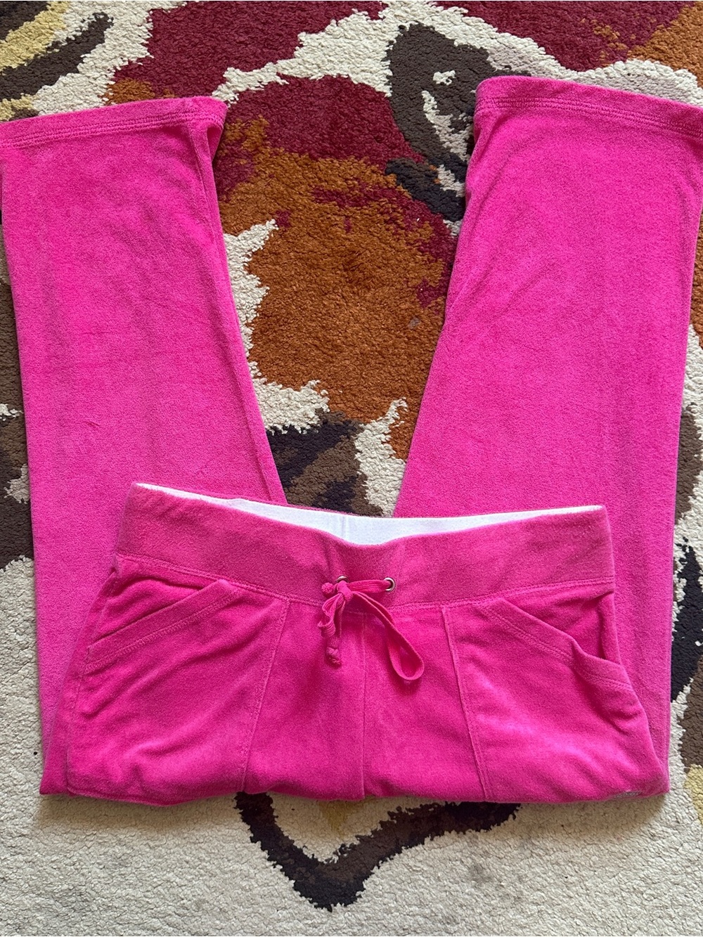 Wet Seal Pink Velour Capri Sweatpants | Y2K | Size Large (Fits Small)